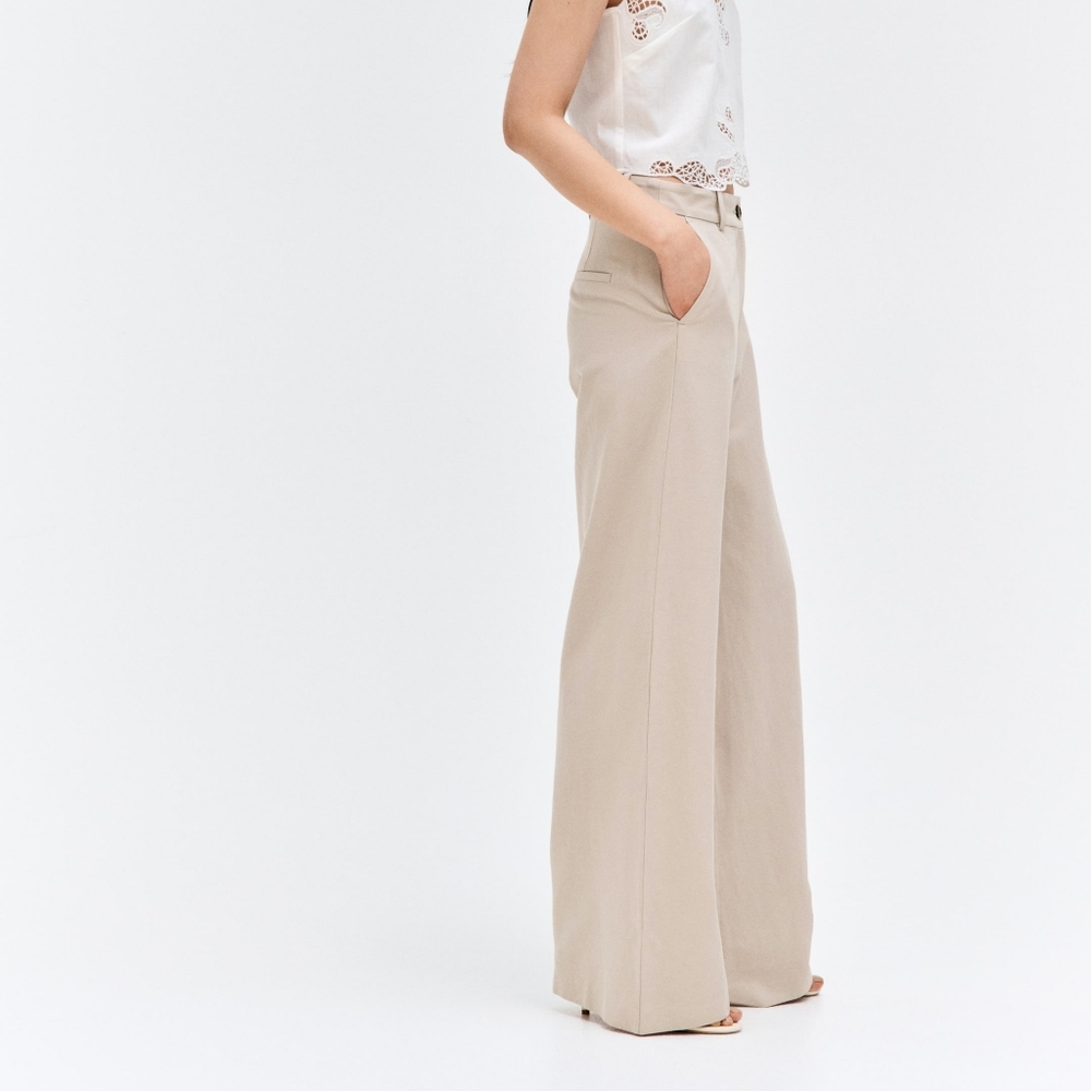 H&M White Linen Wide Leg Flare Trousers, Sz.6, Inseam 30.5".